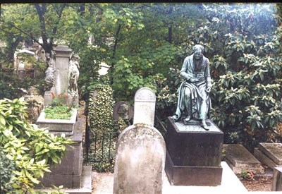 Photo 4 de Visite-guidée : Père Lachaise - célébrités et insolite | Par Paul Bauer