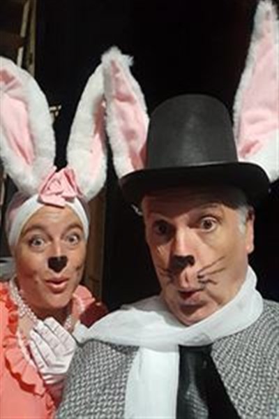Photo 2 de Arsène lapin, gentleman carotteur !