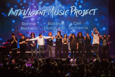 Photo 1 de Intelligent Music Project & Ronnie Romero