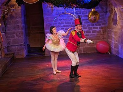 Photo 5 de Sous le sapin | d'après l'univers de Casse-noisette