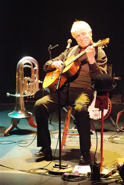 Photo 1 de Steve Waring