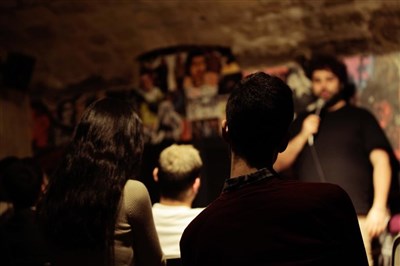 Photo 2 de Ménilmontant Comedy Club