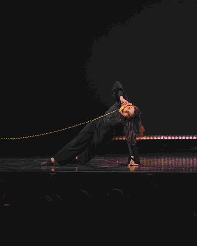 Photo 1 de Diane Segard dans Parades