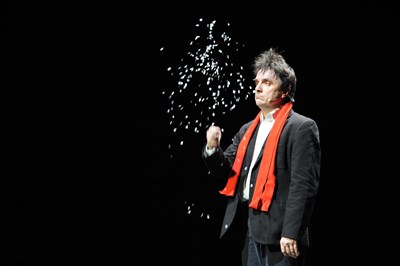 Photo 3 de Pierre Aucaigne dans Cessez