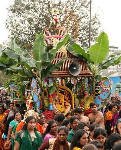 Photo 2 de Visite guidée : Grande fête du dieu Ganesh