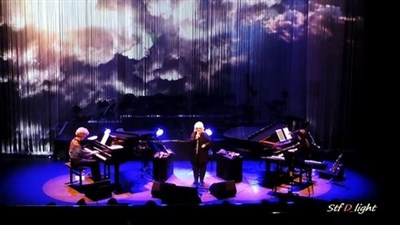 Photo 1 de Catherine Lara en trio
