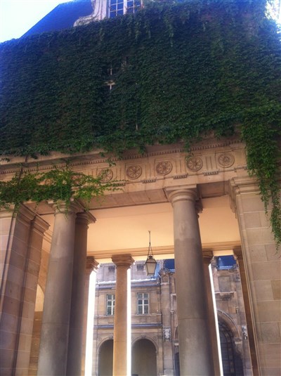 Photo 2 de Visite guidée : Le marais au temps des précieuses et des salons littéraires | Par Patrizia M