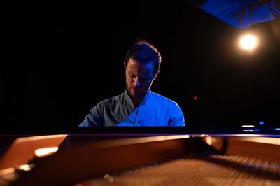 Photo 3 de Mozart, moi ? Jamais de François Moschetta