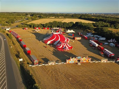 Photo 1 de Cirque Nicolas Zavatta Douchet | Nantes