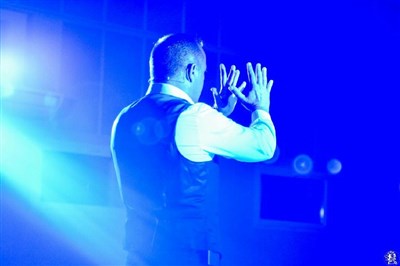 Photo 2 de World tour of hypnosis
