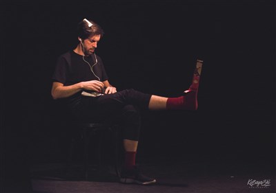 Photo 2 de Matthieu Penchinat dans Qui fuis-je ?