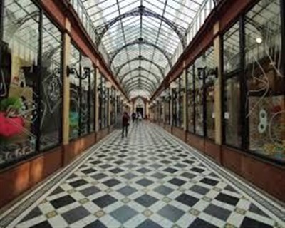 Photo 1 de Les passages couverts et leurs illustres personnages | par Didier Chatin