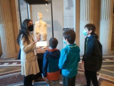 Photo 13 de Visite guidée Enfants : Oeuvres majeures du Louvre | par ParisInTour