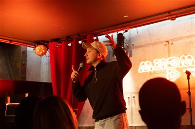 Photo 1 de Magma Comedy Club
