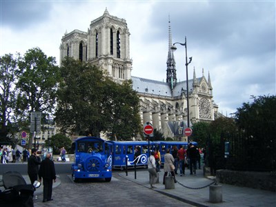 Another Paris petit train bleu circuit SAVANT depart
