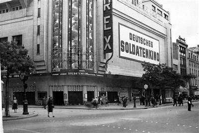Cinéma Rex occupé