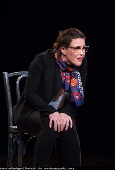 Photo 4 de Antonia de Rendinger dans Moi Jeu !