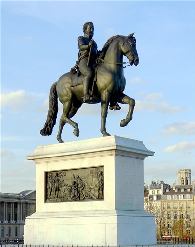 Photo 3 de Visite guidée : De Lutèce à Paris : balade guidée dans l'île de la Cité | par Mireille Gardon