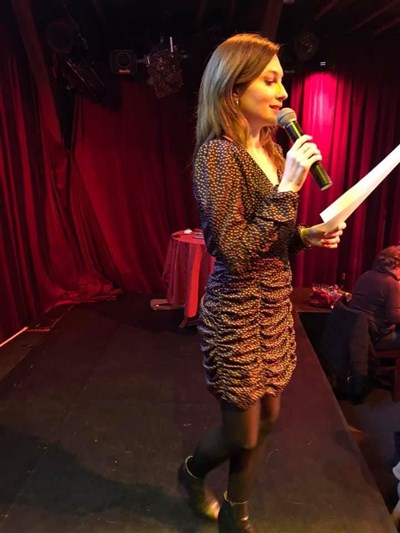 Photo 2 de La dictée coquine