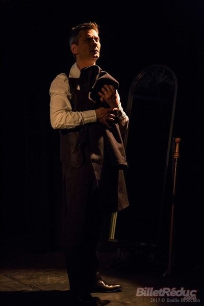 PHOTO1