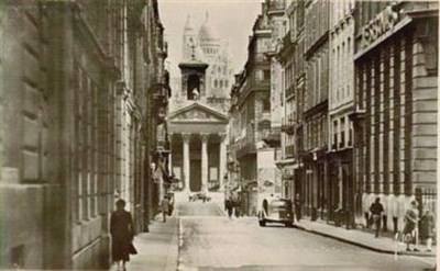 Photo 3 de Visite guidée : Autour de la place Pigalle | par Paul Bauer