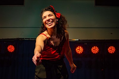Photo 1 de Karine Hurstel dans Gonflée !