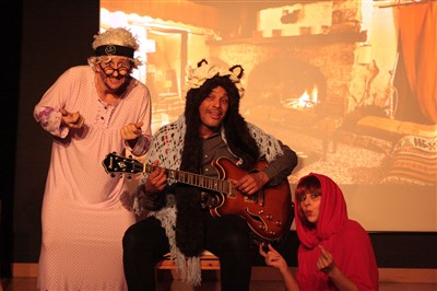 Photo 4 de Le Petit Chaperon Rouge ou presque...