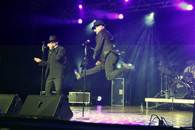 Photo 1 de The Blues Brothers American Show by The Real Eight Killers