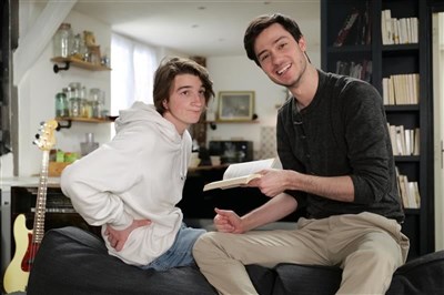 Photo 1 de Félix Radu dans Les mots s'improsent