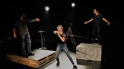 Une épée c'est dangeureux