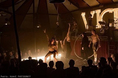 Photo 5 de Electric Sideshow / Vice