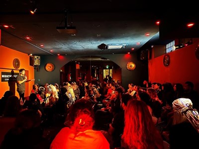 Photo 3 de Montmartre Comedy Club