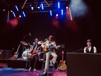 Photo 3 de The Love Beatles