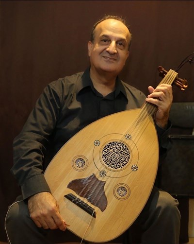 Philippe Arkache Oudiste, violoniste, pianiste et enseignant au Conservatoire de Musique Orientale