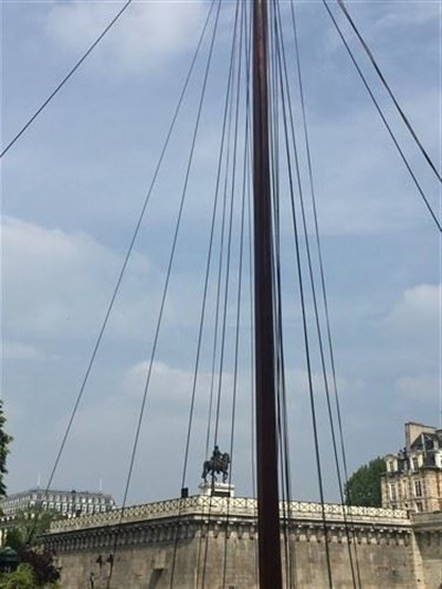 Photo 2 de Visite guidée : Notre-Dame en son île