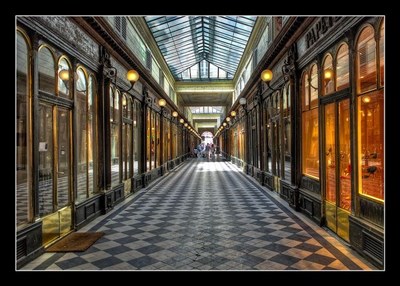 Photo 1 de Le palais-royal et ses passages insoupçonnés au coeur de paris | par Pierre-Yves Jaslet