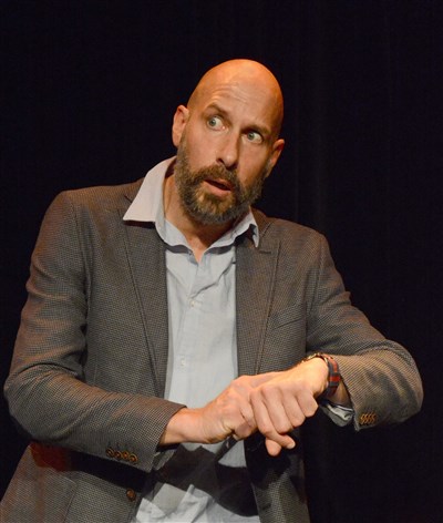 Photo 2 de Thierry Marquet dans Carrément méchant, jamais content