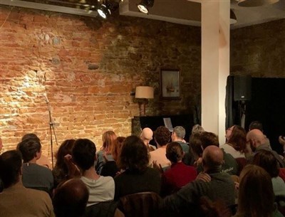 Photo 2 de L'Escale Stand Up : 30/30 avec Chloé Drouet et Nina Delacourt