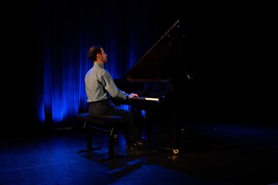 Photo 1 de Mozart, moi ? Jamais de François Moschetta