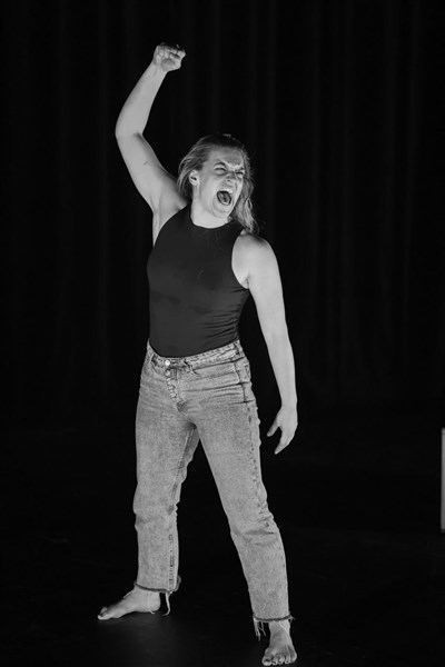 Photo 3 de Antigone