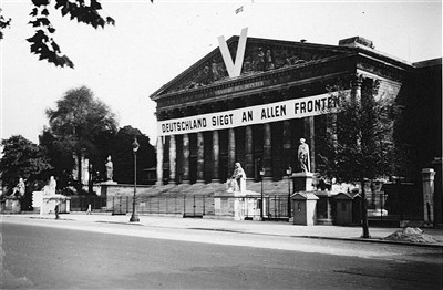 Fronton de l'Assemblée Nationale