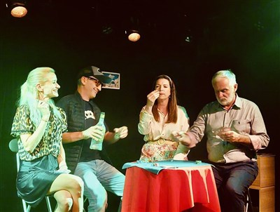 Photo 4 de Strip Poker