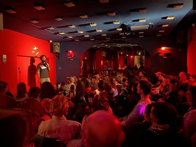 Photo 4 de Montmartre Comedy Club