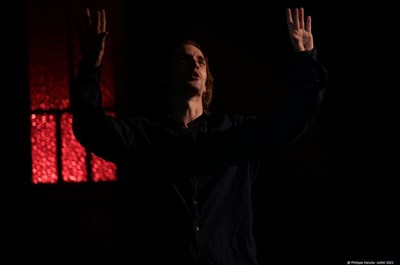 Photo 2 De Profundis