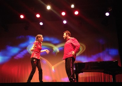 Photo 3 de La Boîte de Pandore, le spectacle d'impro par le créateur de Colors
