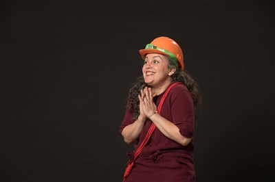 Photo 4 de Hélène Vitorge dans Impertinente du spectacle, t'as pas la gueule de l'Emploi