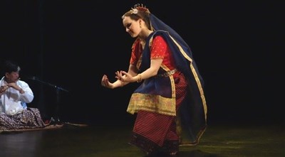 Photo 2 de Danse Manipuri et Danse de Tagore | Hommage à Jatindra K.Singh