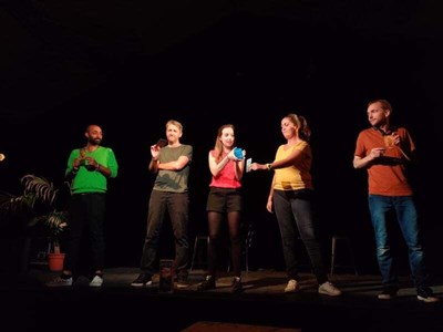 Photo 1 de Dixit impro