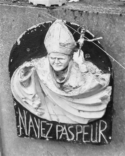 Photo 1 de Visite guidée globale du Père Lachaise - par Marine Bonnet