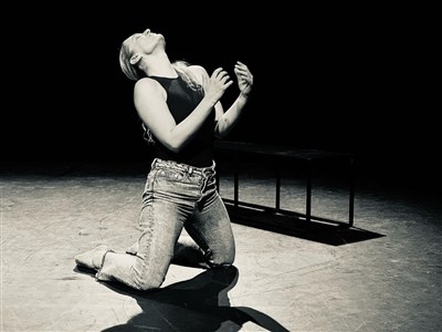 Photo 1 de Antigone